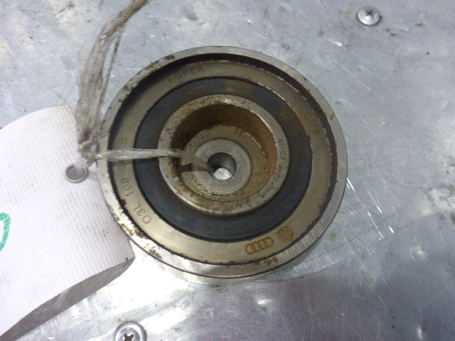 Ролик-натяжитель