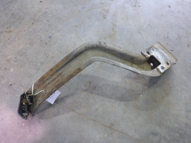 Кронштейн крепления крыла