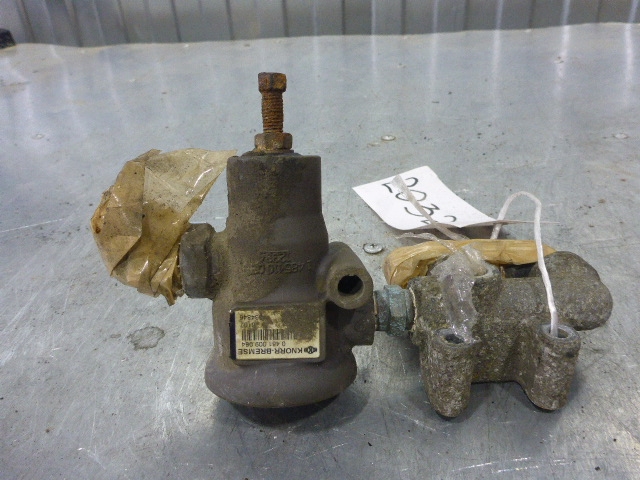 Регулятор давления