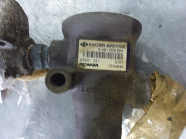 Регулятор давления