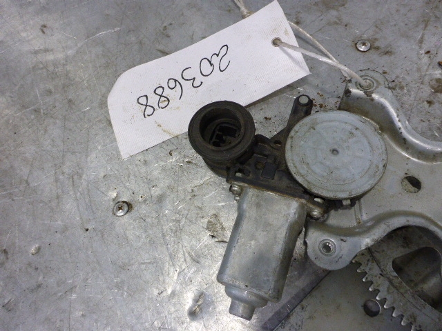 Стеклоподъемник электр. задний правый