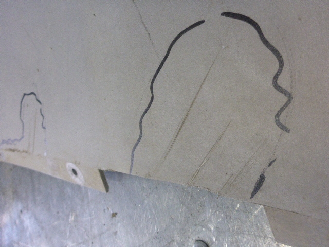 Накладка переднего бампера