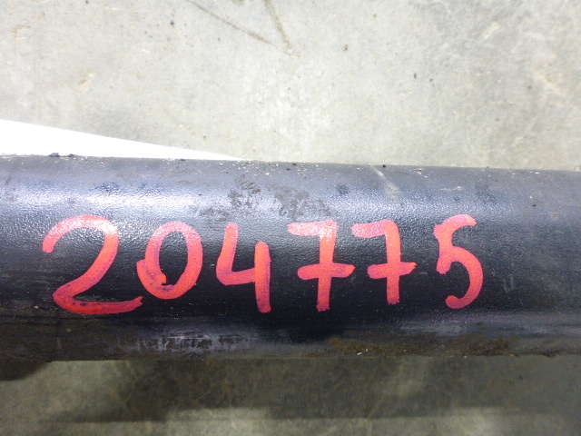 Стойка заднего стабилизатора