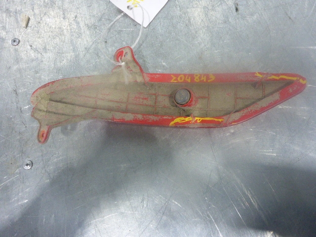 Отражатель в бампер задний правый