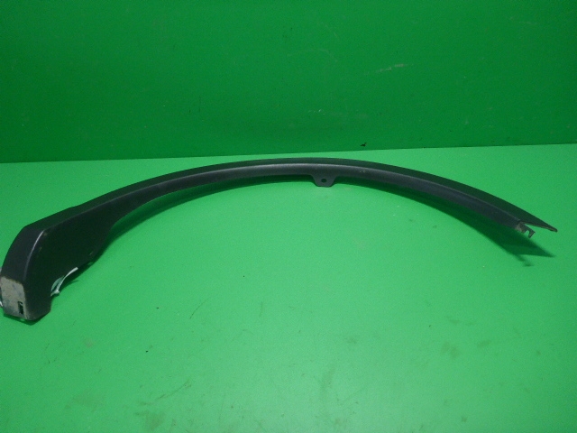 Накладка заднего крыла левого