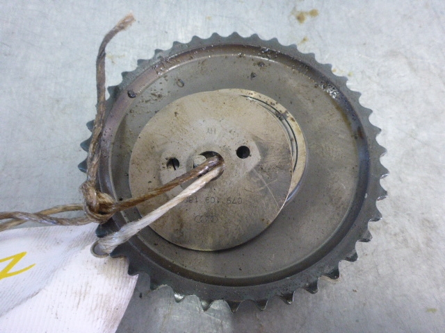 Шестерня распредвала