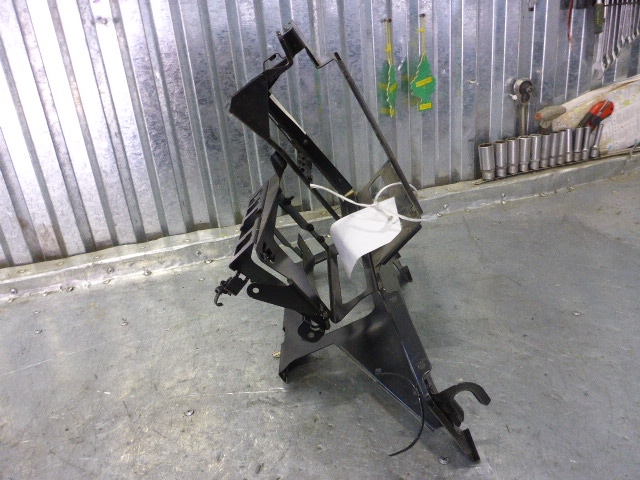 Кронштейн (сопут. товар)