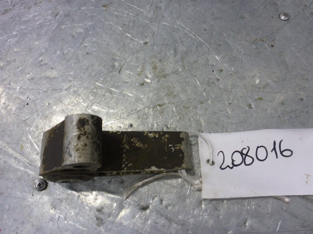 Кронштейн двигателя задний