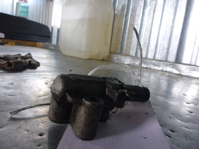 Натяжитель цепи