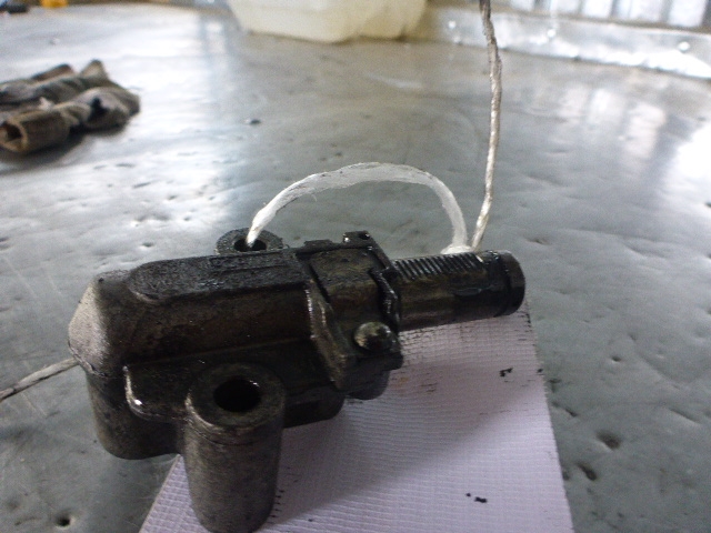 Натяжитель цепи