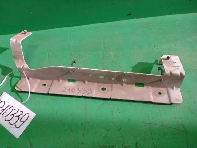 Кронштейн (сопут. товар)