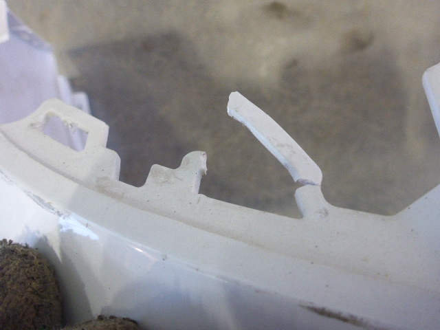 Бампер задний