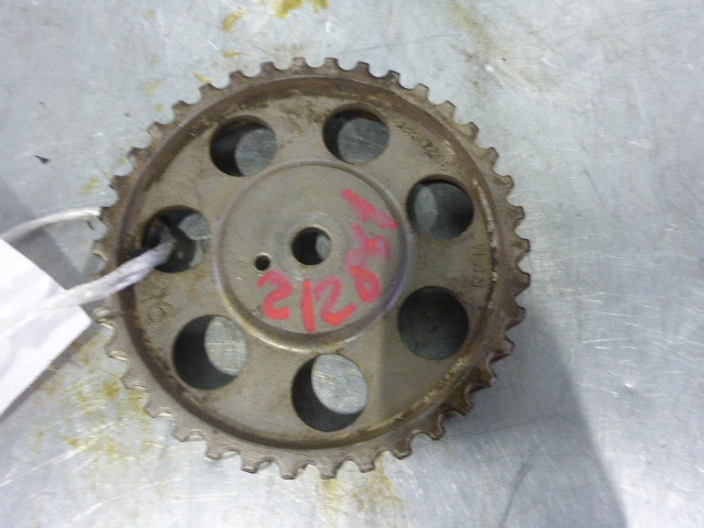 Шестерня распредвала