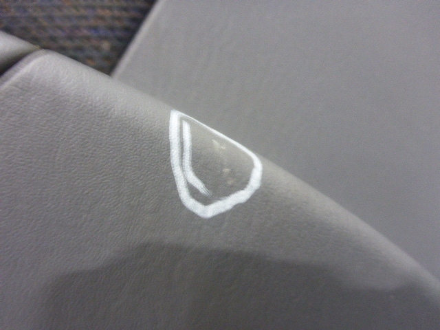 Обшивка двери задней левой