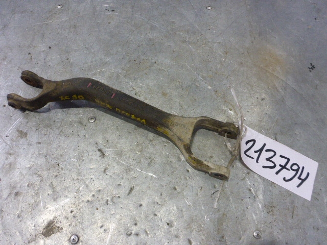 Рычаг задний продольный правый