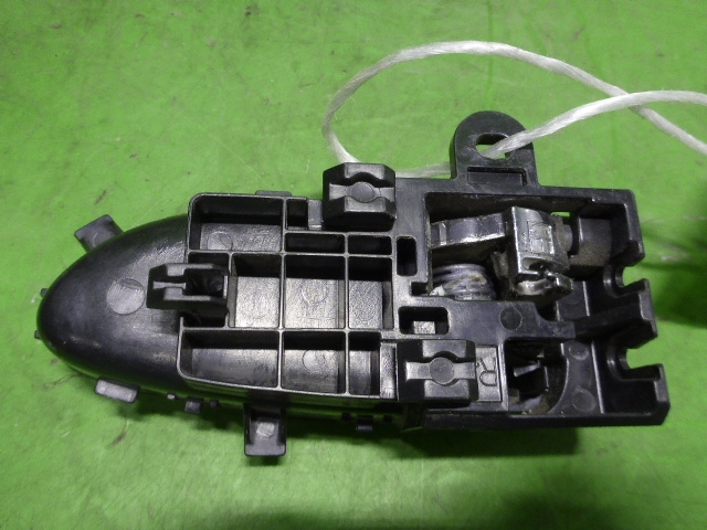 Ручка двери передней внутренняя правая