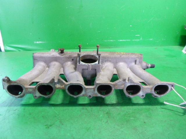 Коллектор впускной