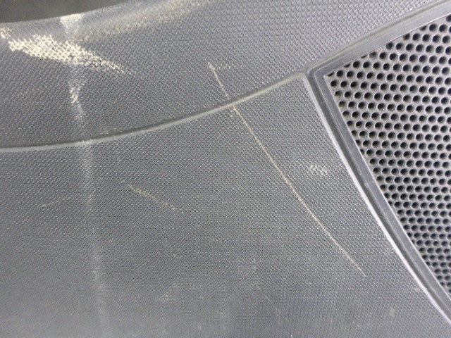 Обшивка двери задней левой