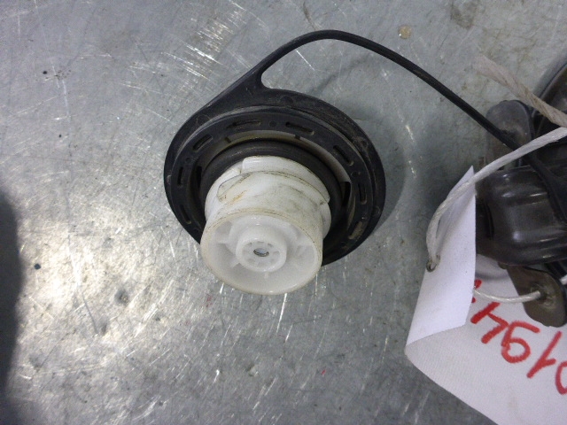 Лючок бензобака