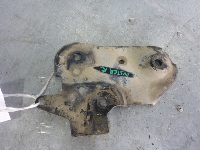 Кронштейн передней балки