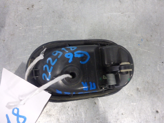 Ручка двери передней внутренняя правая