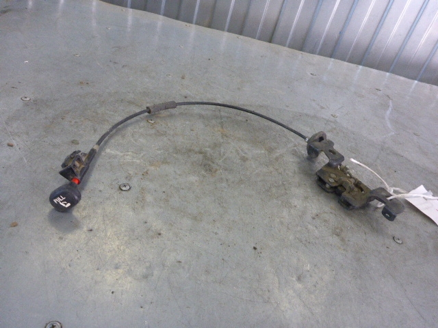 Замок спинки сиденья