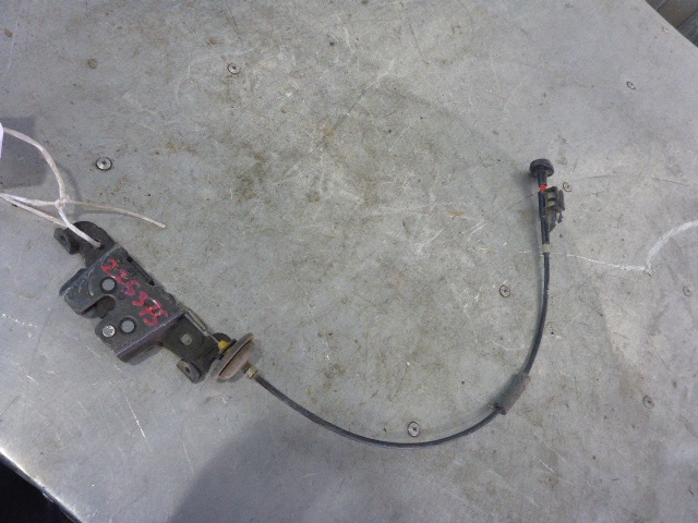 Замок спинки сиденья