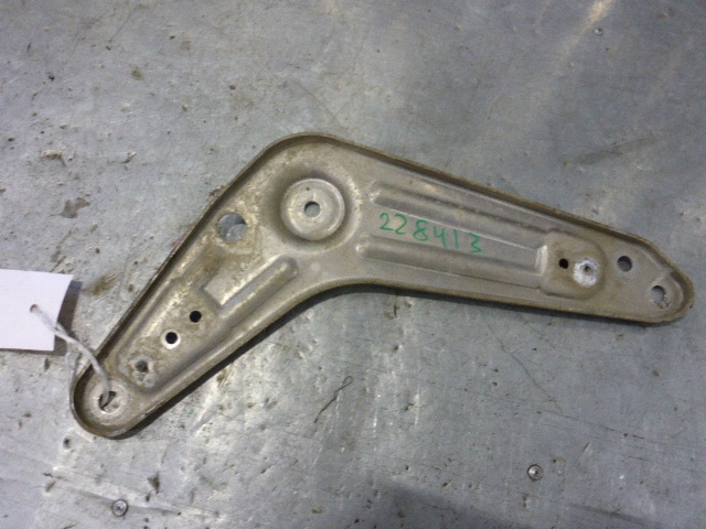 Кронштейн (сопут. товар)