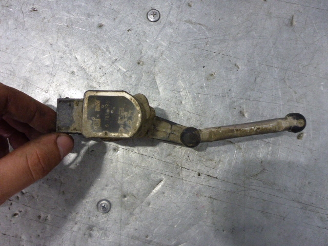 Датчик регулировки дорож. просвета