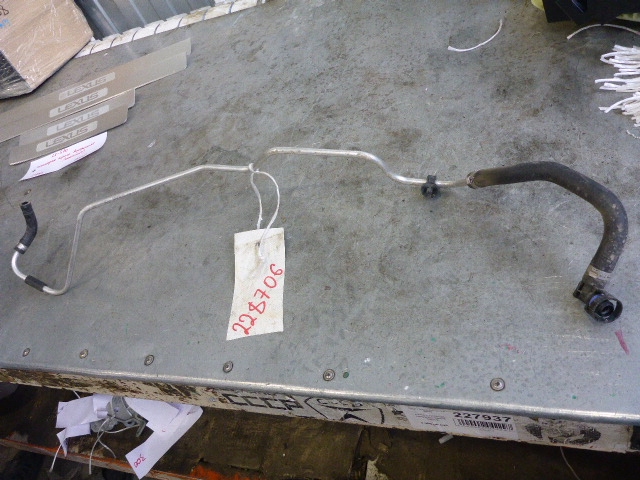 Трубка системы охлаждения