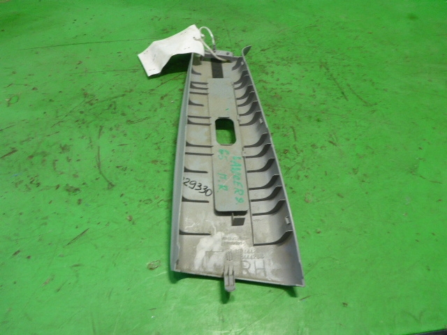 Обшивка стойки