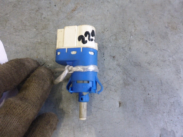 Датчик включения стопсигнала