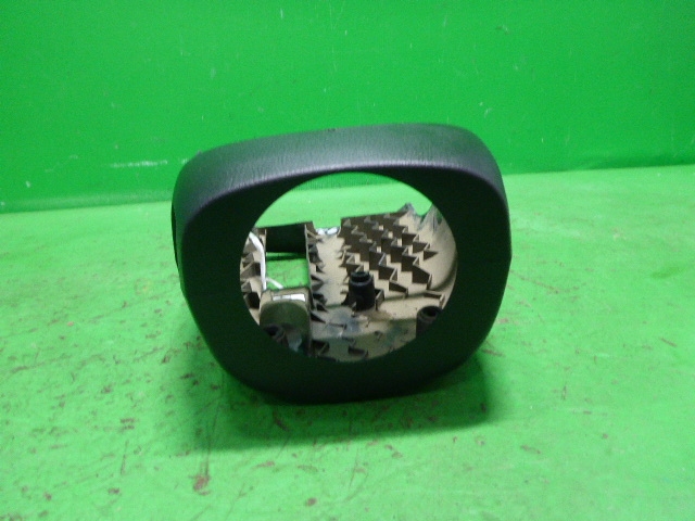 Кожух рулевой колонки