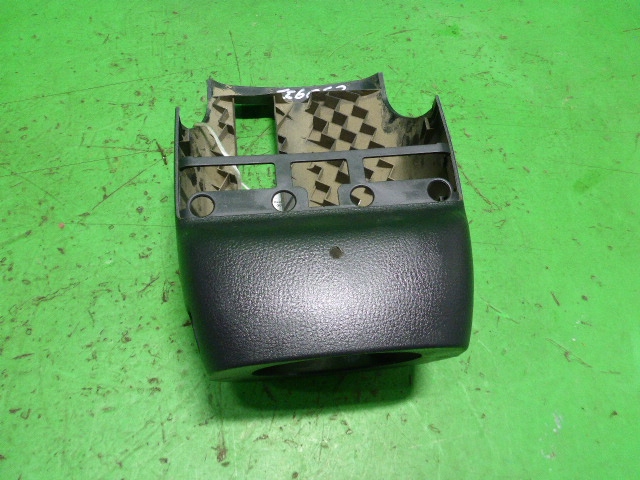 Кожух рулевой колонки