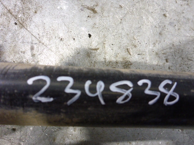 Полуось задняя правая