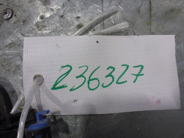 Ручка двери задней наружная левая