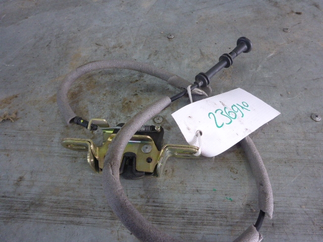 Замок спинки сиденья