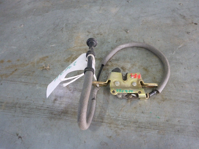 Замок спинки сиденья