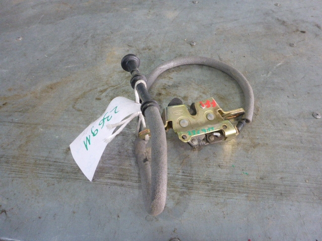 Замок спинки сиденья