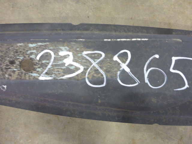 Кузовной элемент