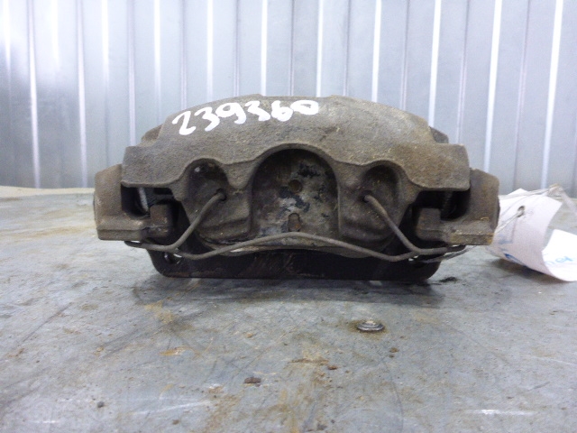 Суппорт передний правый