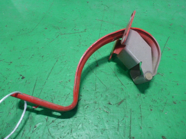 Петля бардачка