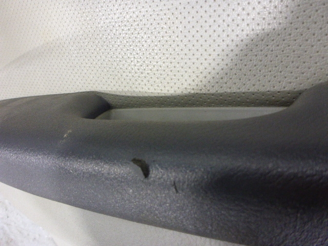 Обшивка двери задней левой