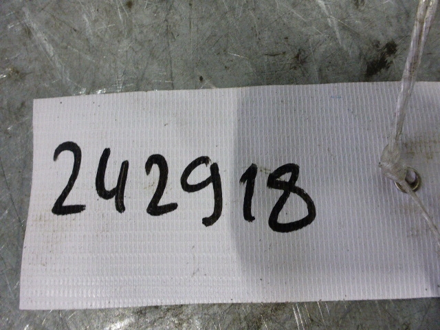 Замок двери задней левой