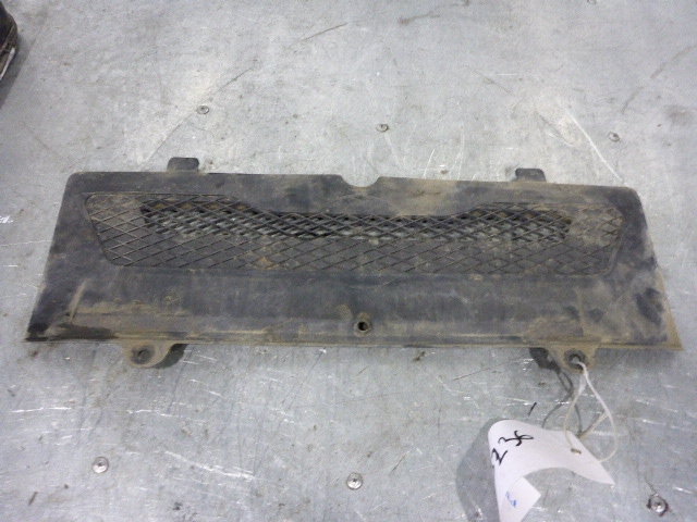 Решетка в капот