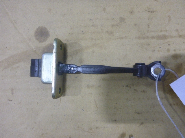 Ограничитель двери