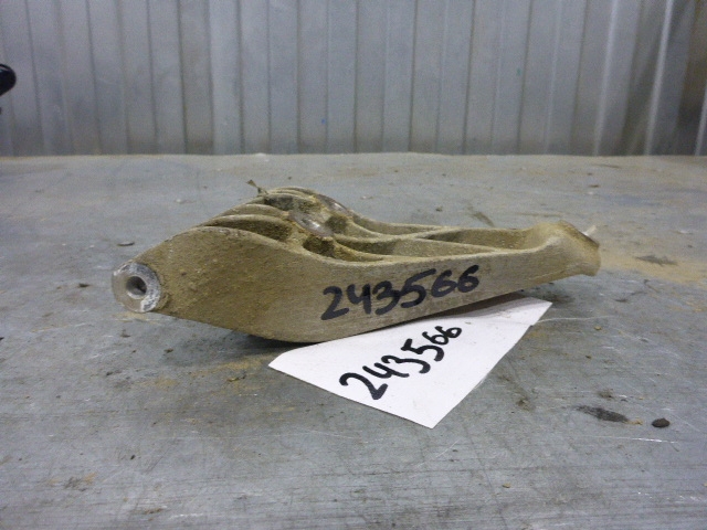 Кронштейн генератора