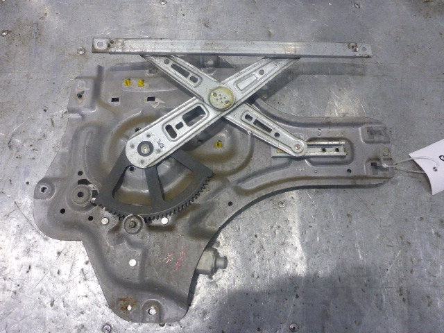 Стеклоподъемник электр. передний левый