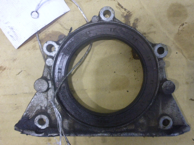 Крышка коленвала задняя