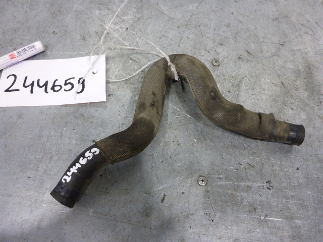 Патрубок отопителя